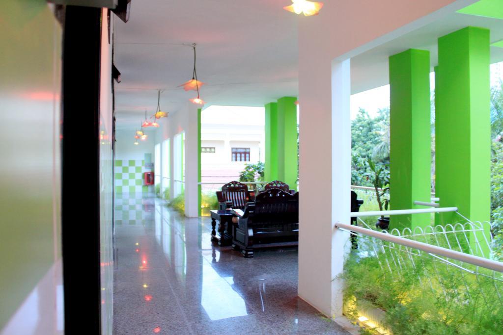 Ngoi Nha Xanh Hotel Da Nang Exterior foto